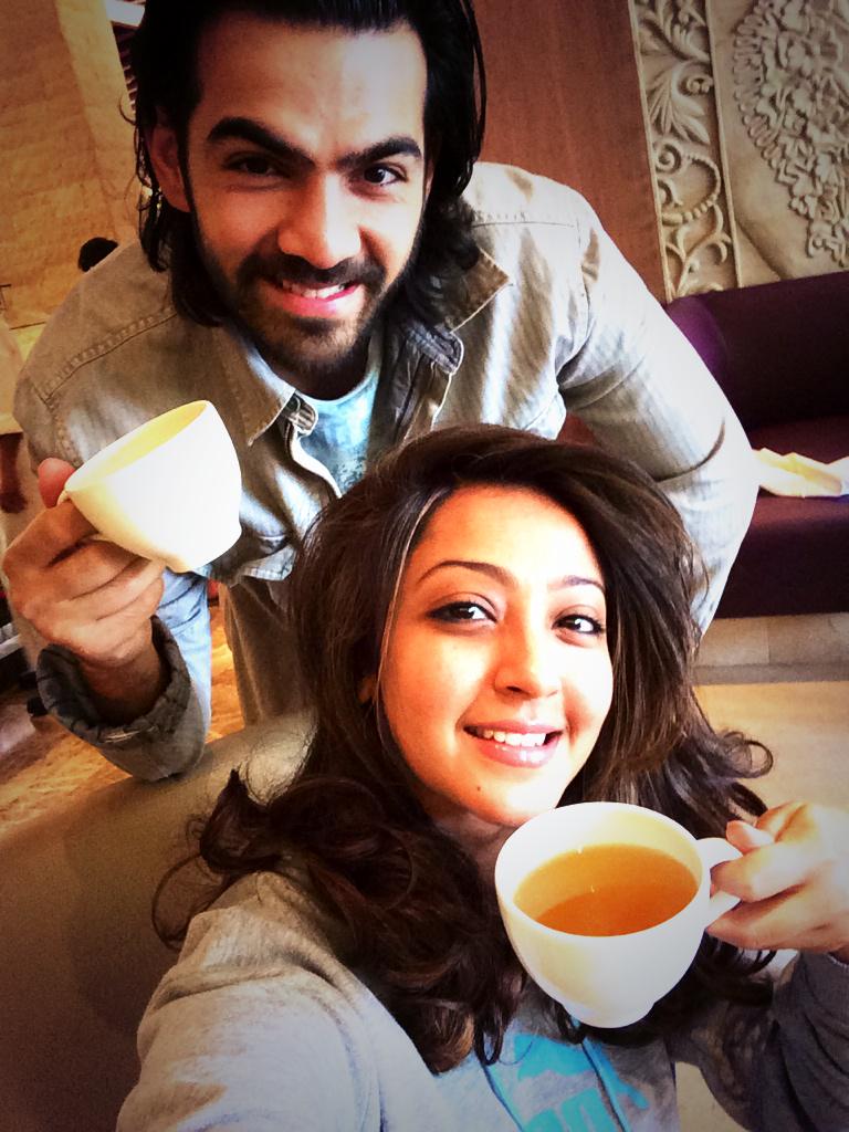 AindritaR's tweet photo. Koffee with Karan!☕️ @karanvgrover22 http://t.co/E78wus2U99