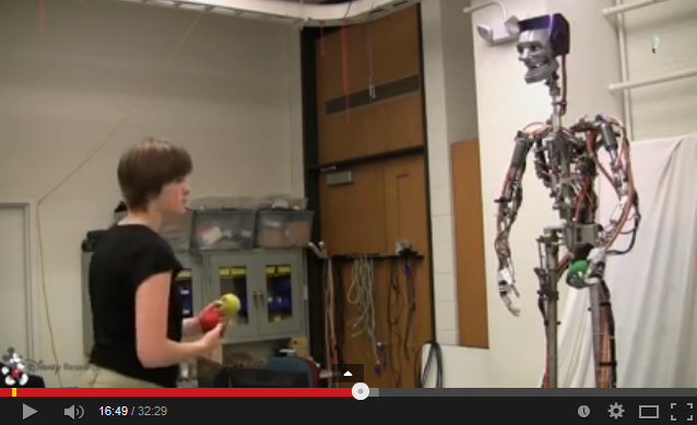 inspiralic's tweet image. #tecnologia #robotics #Robotevolution youtu.be/YSdKPxrY_gw