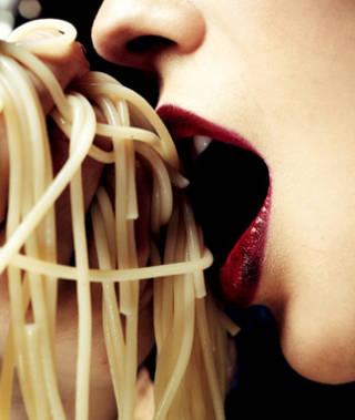 What your food cravings are trying to tell you about your health: on.elle.com/14stBrI