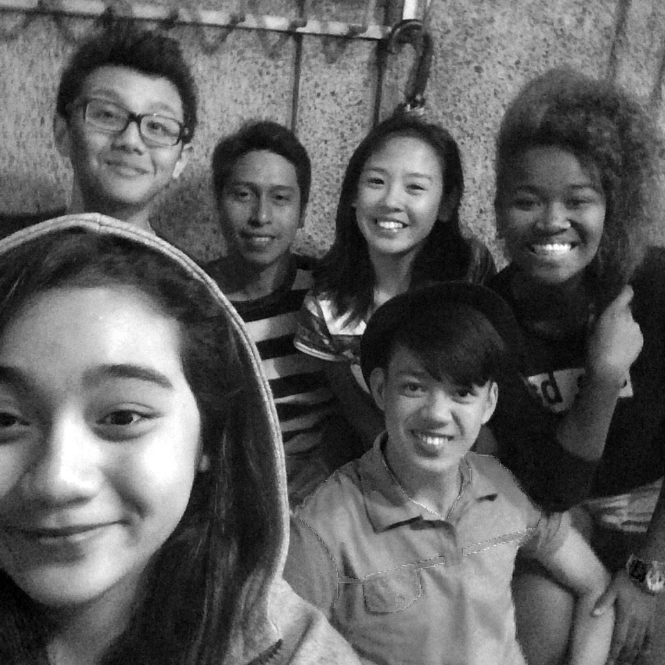 Gravity5_g5's tweet photo. Bond-Bond-Bonding ^-^
#gravity5 http://t.co/mwtWiqphY4