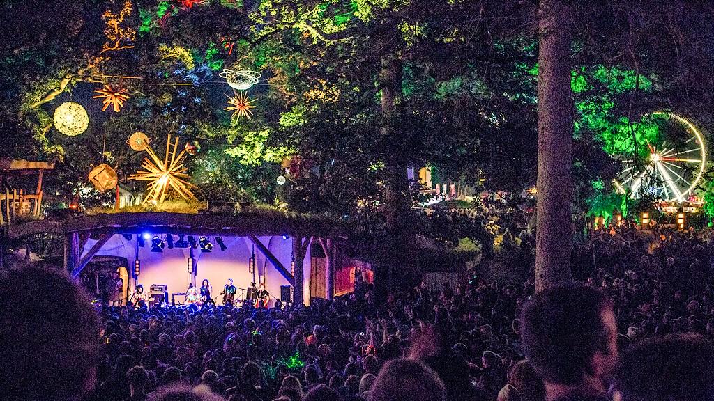 EPfestival's tweet photo. Daydreaming http://t.co/lAPyaxrZZ1