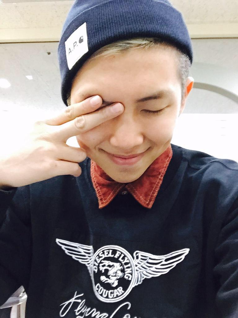 TAGUCHI_RAPMON's tweet photo. は？こんなん聞いてないけど。 http://t.co/096y3FqOGN