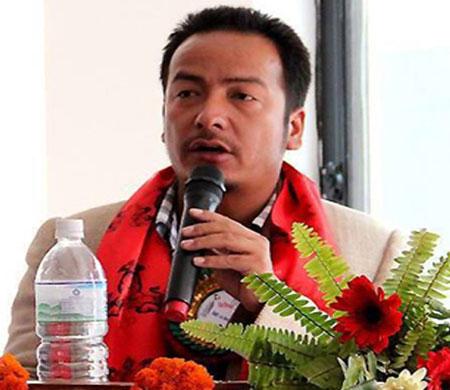 Annapurna_Post's tweet photo. जनजाति संघका अध्‍यक्ष कुमाल सभासद्‌मा मनोनित  http://t.co/BvhFfpG0Je http://t.co/RAX5OxHhbj