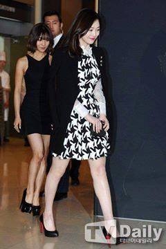 BangtArnn's tweet photo. Choi Jinri is Back!!!! ❤ ❤ ❤
#Sulliisback
#Sulli
#smtowncoexartium http://t.co/lJmui3fnZO