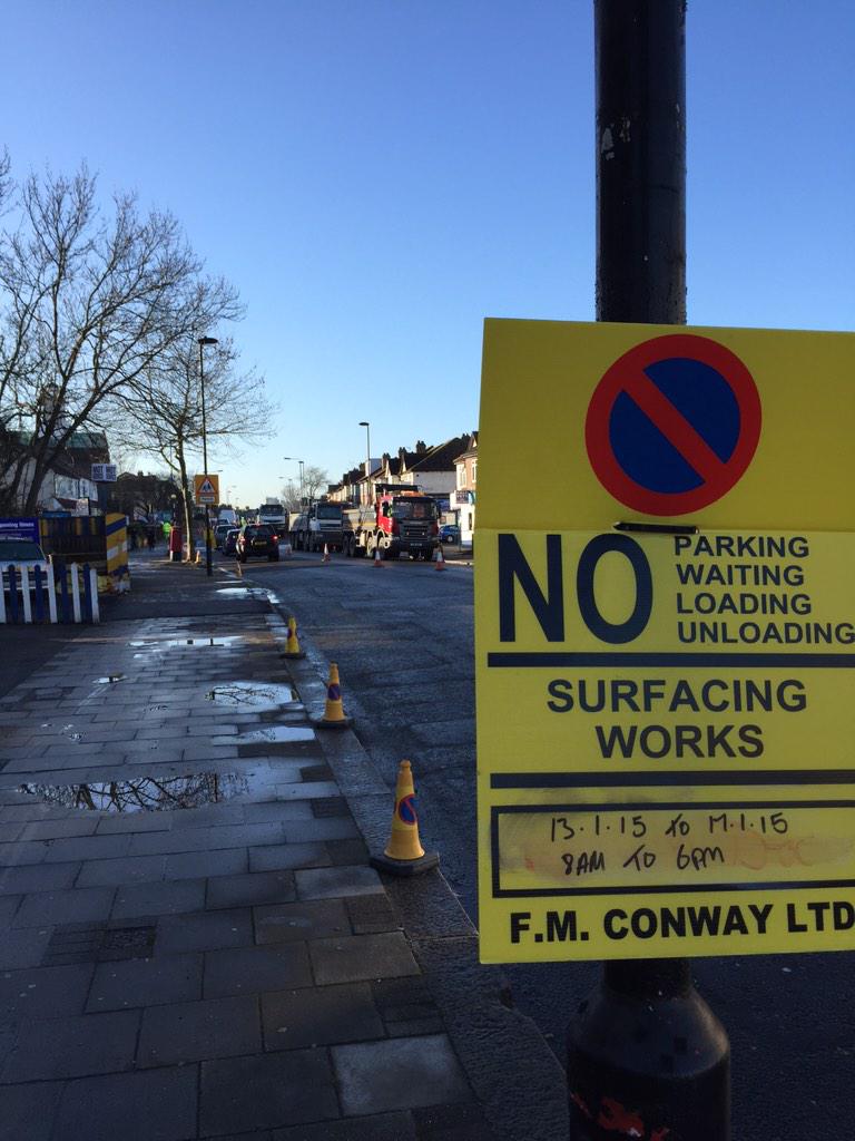 StreathamBridge tweet media