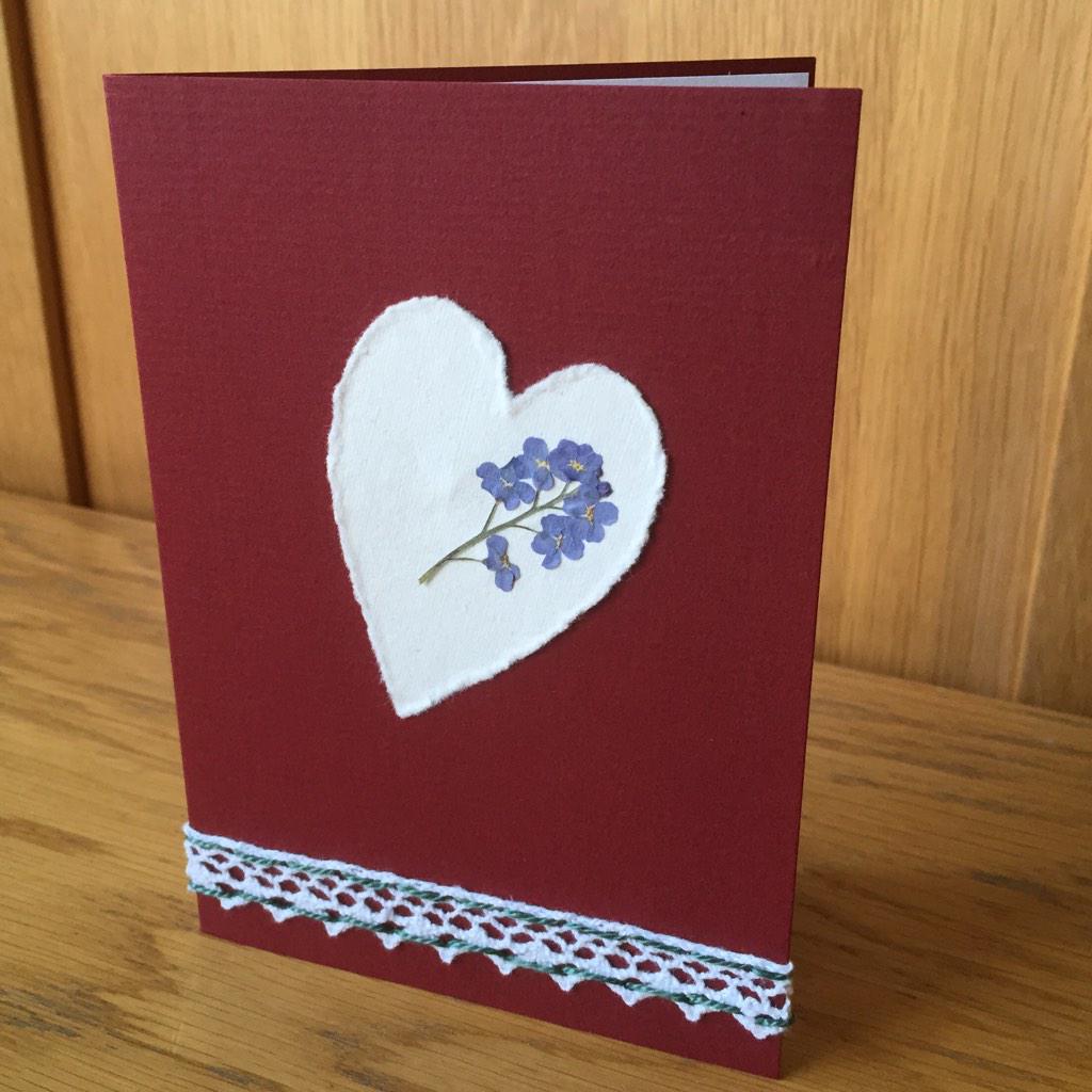 Fromjoancards's tweet photo. Forget-me-not ... #valentinesday #Flowers https://t.co/vzEhRz0FD4 http://t.co/pXTdVTOKfR