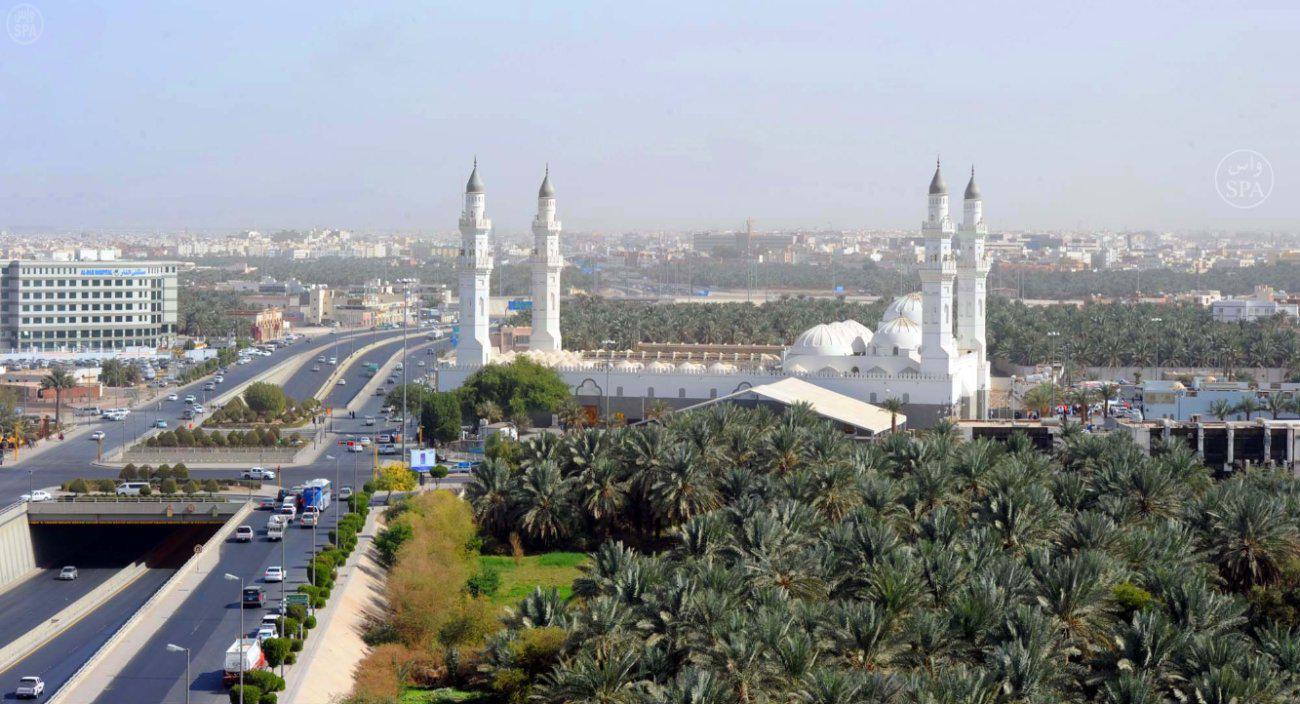 Prophet's Mosque - Masjid Nabawi B7OWRJ2CIAEMqZP