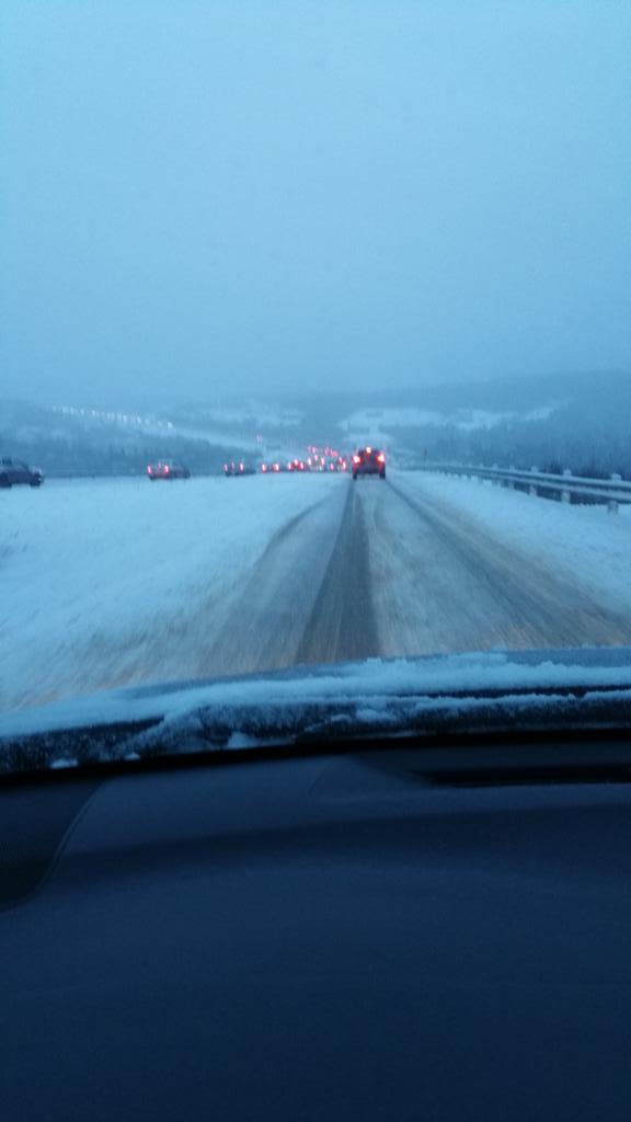 king183's tweet photo. @CHOZFM it's bumper to bumper coming from CBS this morning.  Take your time folks. http://t.co/0jm35MMdNk