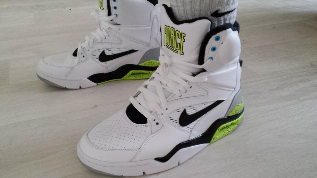 consens2002's tweet image. Sie sind endlich geliefert worden - meine neuen Nike #nike #NikeCommandForce #Sneakers