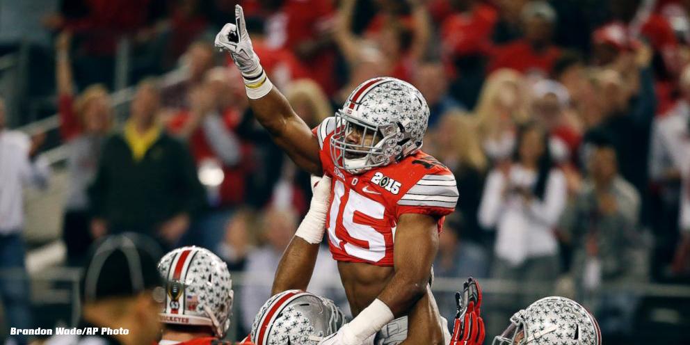 Ohio State beats Oregon 42-20 to win the first <a href="/CFBPlayoff/">College Football Playoff</a> National Championship. #CFBConGMA abcn.ws/1xjkosP
