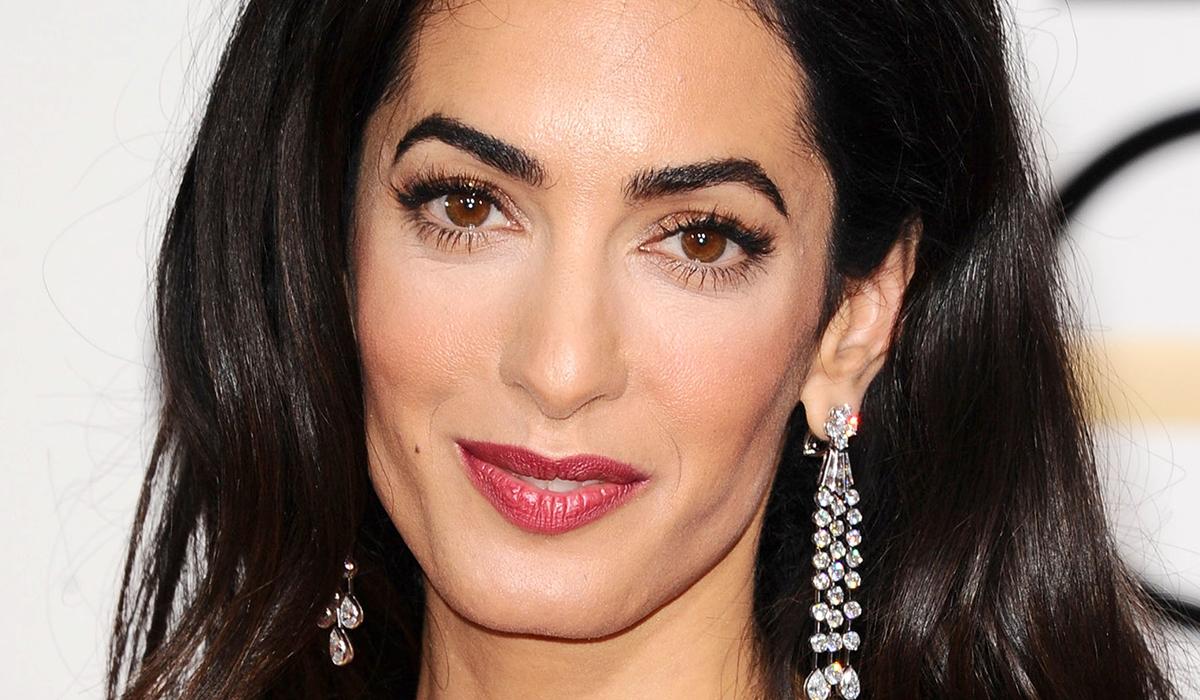 YahooLifeUK's tweet photo. So happy for @millsmackintosh! Amal Clooney wore #millieslashes at the Golden Globes: http://t.co/T30sqPzW2h http://t.co/6J1asOWCKb