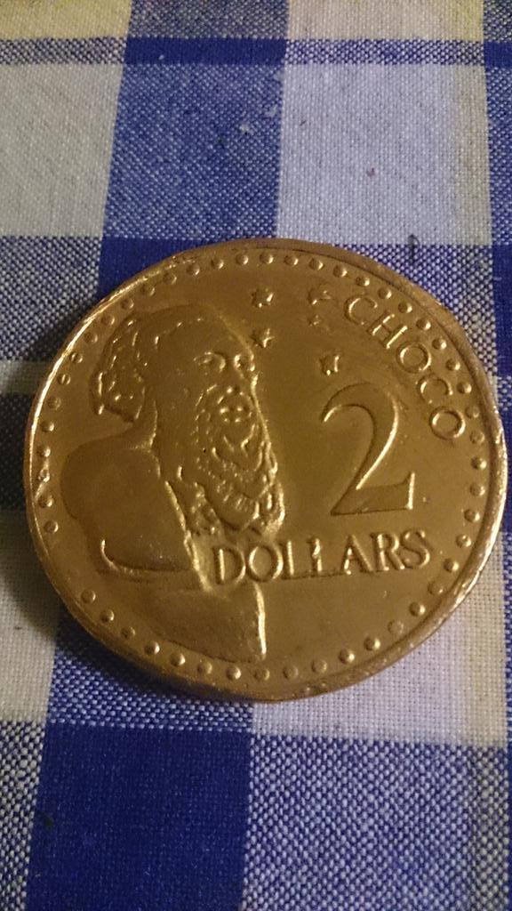 bargobogan's tweet image. Wander if they thought about this before making it #chocochocolate