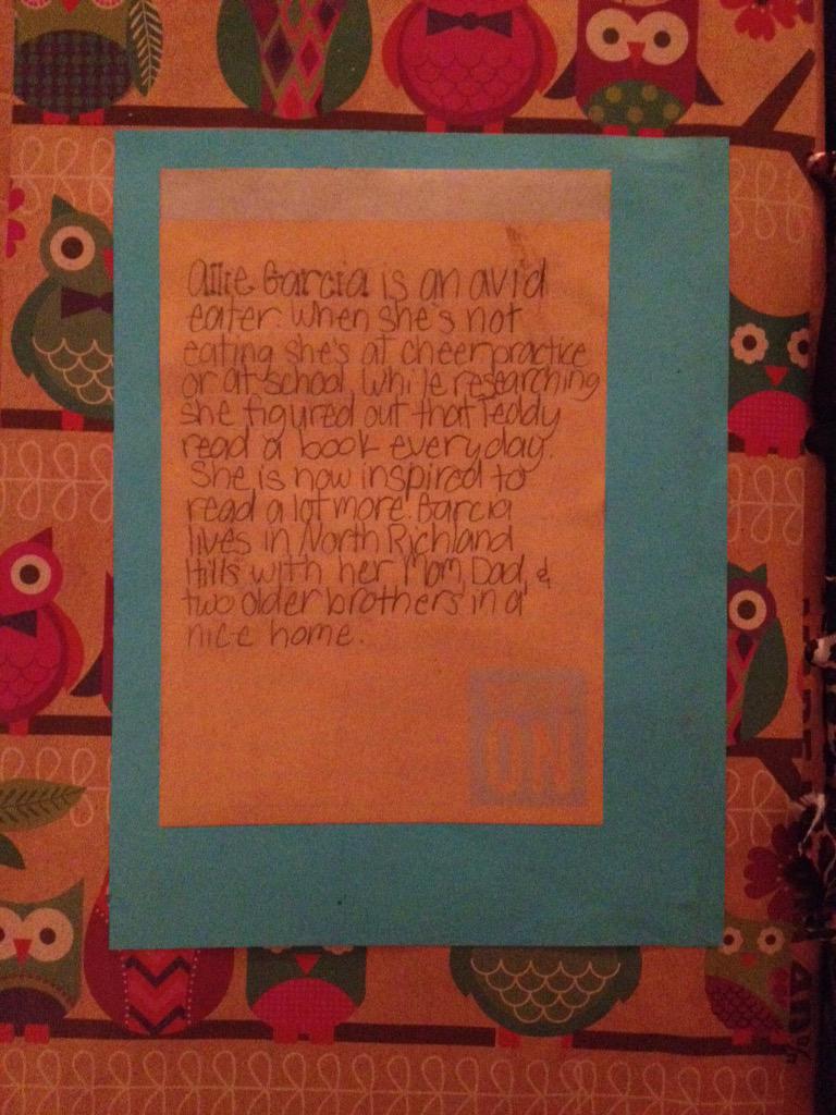 leannagarcia's tweet photo. Allie's "About the Author" page in her book... #avideater http://t.co/nNR5GCozZ7