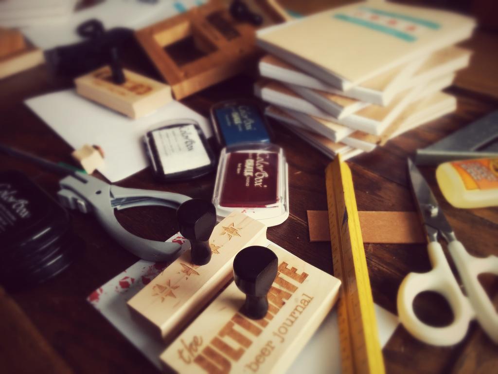 BarrelAgedBooks's tweet photo. #ultimatebeerjournal #prototype #workbench #chicagobeerjournal #handmade #diy #craftbeer #countdown http://t.co/p7pxYar0Ft