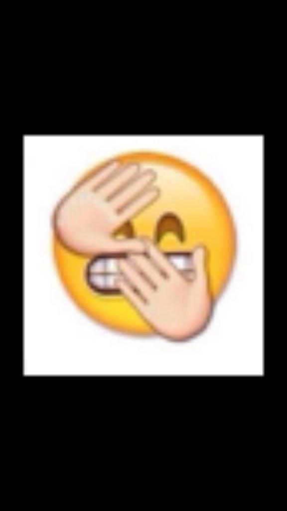 BertoloAlissa's tweet photo. H o w m a n y t i m e s a r e y o u g o n n a s a y t h a t s a m e t h I n g?✋👋✌️🙌😁 http://t.co/RKt8sc9ua0