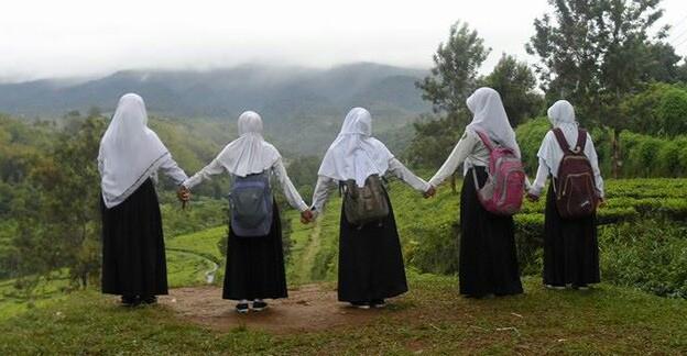 Dindalistia_'s tweet photo. Dinda Listia (Sumayya), Rika Rismayanti, Hani Juliarti, Lia Amelia ^_^ http://t.co/EfHuAjcE4j