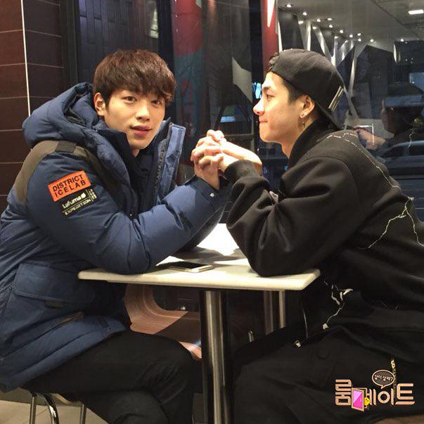 Mimiu0310's tweet photo. ถ้าจะเลิฟไลน์คู่นี้ผมนี่เชียร์สุดตัวเลยขรั่บบบ นี่เข้าใจว่า #JackJun มาตั้งนานที่แท้ก็ #Kangson จส.อีอ้อยยย !! 555555 http://t.co/kuWB3NrjjV