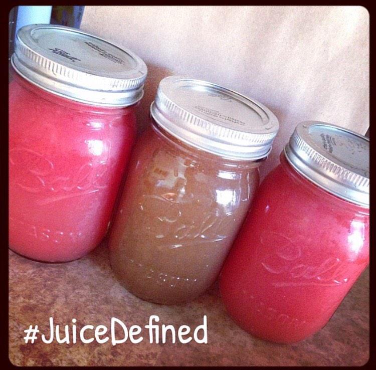 MissFathiyyah's tweet photo. "...my {{JUICE}} brings all the boys to the yard; and damn right, it's better than yours..." Ha!
💚🍃💵🍏
#JuiceDefined http://t.co/6xFhxGOM5h