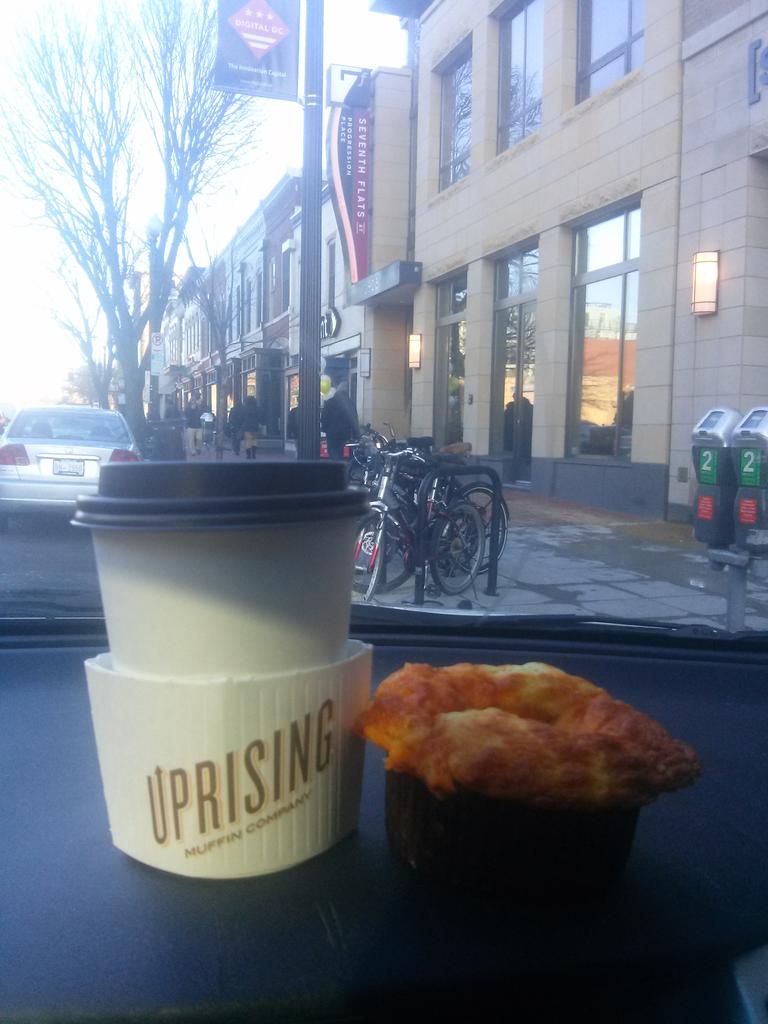 LisaGaliber1's tweet photo. Thank you @UprisingMuffins for a delicious breakfast! #DCshaw #greatmuffins #greatcoffee http://t.co/ODAIvjrFtO