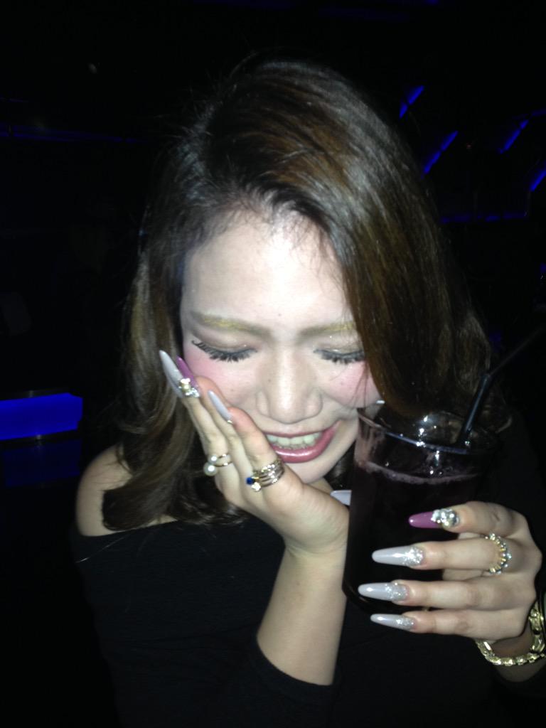 DJDEEPjpn's tweet photo. 今日は俺じゃなくてコイツのバースデーバッシュやで!!
#CASPERghost #常連 http://t.co/ieNxXXMJZZ