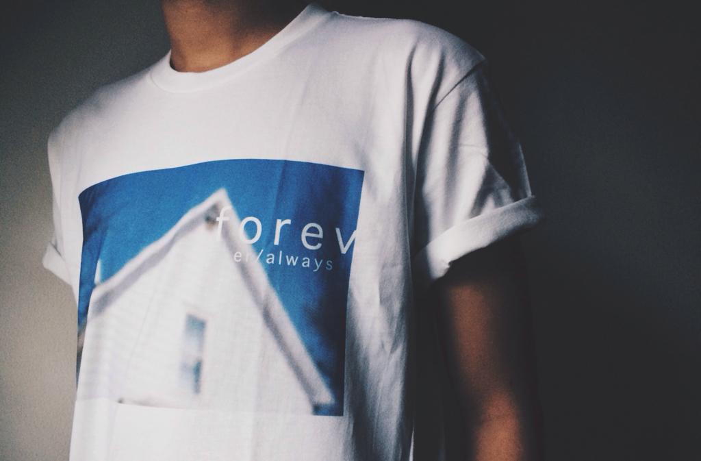 BRAND NEW MERCH!

bundle w/ #ParadiseLostEP CD: 125k, tees only: 100k.

order by text or whatsapp to 085693330175