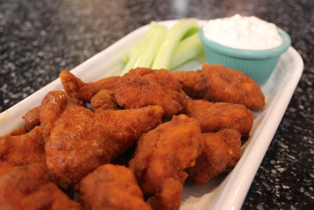 Sharp_Edge's tweet photo. Eat your fill on Bites 4-Close, on special every Tuesday! #FeelinSharp http://t.co/PBVPmu1nwv
