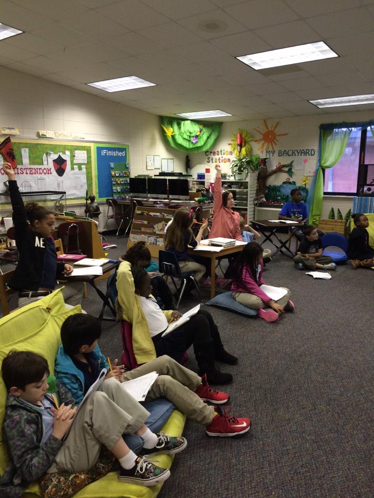 Aspinwall_TCE's tweet photo. Great lesson on research and public speaking @jlrearley! #4thgrade #ProjectAchievement #lcssproud http://t.co/tTmnbQcAvY