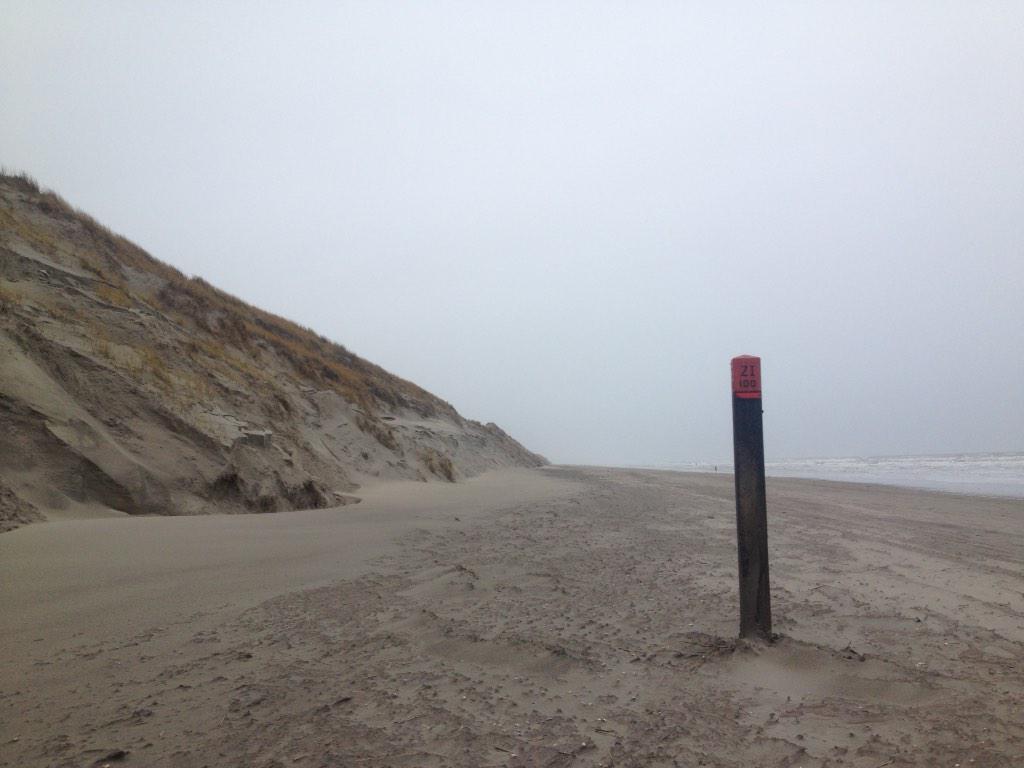 Remark102's tweet photo. Oeps. Daar is veel weggeslagen.
 http://t.co/JA9be2OFDP