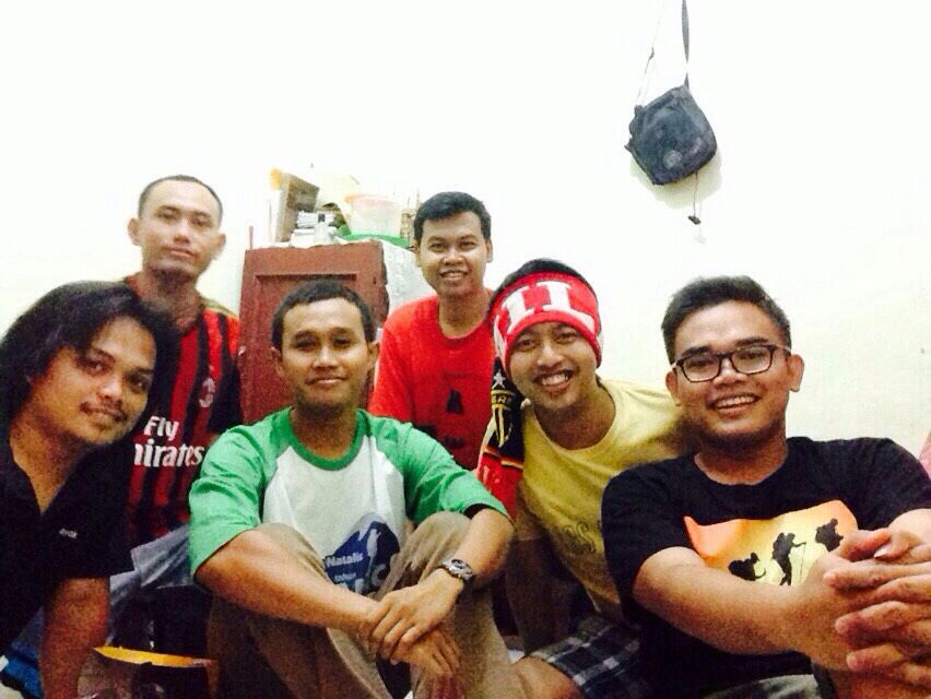 Waseeeeekkkk "@ariiidy: Pulkumpul grup Malang cabang Jakarta cc <a href="/AMC_Malang/">AMC Malang</a> "