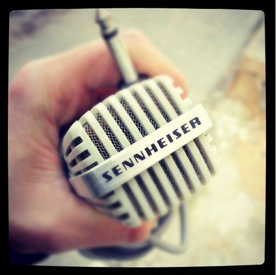 Un fan nos compartió este Hermoso micrófono vintage #Sennheiser MD 411. [Photo via: instagram.com/p/xRivSFDn6m/?… …]