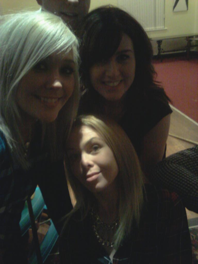 pullen88's tweet image. Me with mi girls