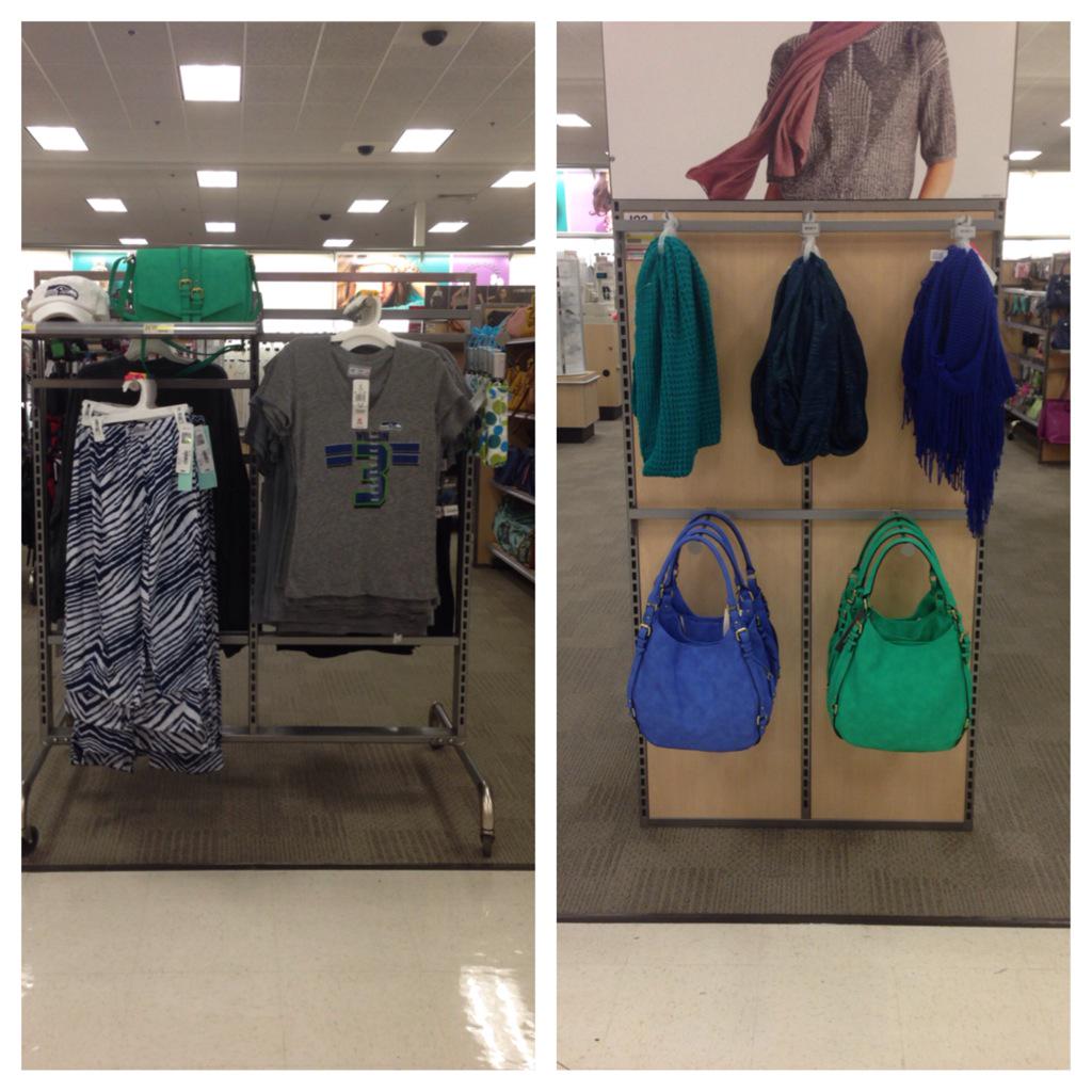 christiemdel's tweet photo. #T338 knows #Seahawkspirit = #Sales @MindyReher @Lindsey_Ross @kerrikgill @lavonnep http://t.co/U7SJYDSqIL