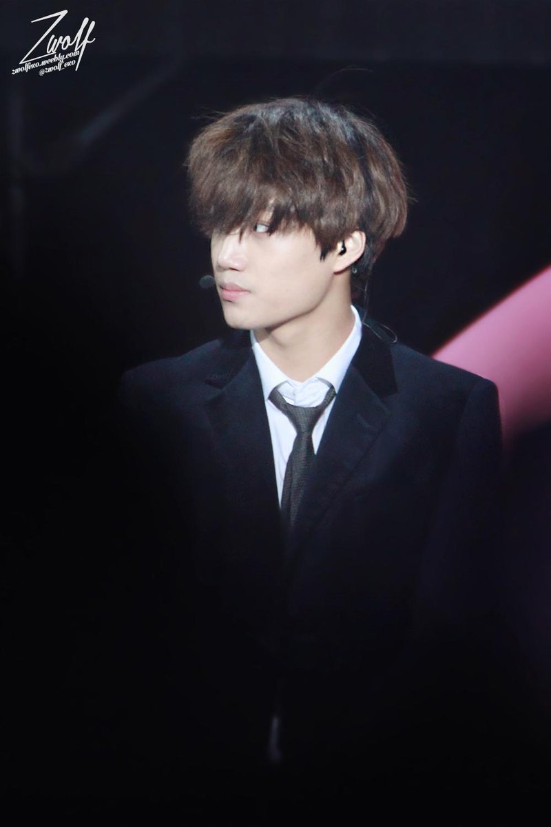zwolfexo's tweet photo. #HappyKaiDay  #HappyJonginDay Happy birthday to Our Charming Boy^^ Original size please click>>http://t.co/JS3kVCs4kG http://t.co/T0SY0DFAM2