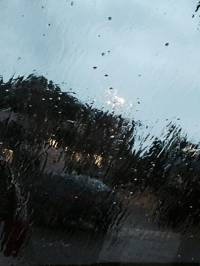 TVowden's tweet photo. and the heavens open @weatheruknews http://t.co/tbYhKexDtk
