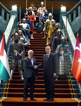 Bu ve buna benzer kareleri görmeye devam edecek ve daha çok Kuduracaksınız..

#DirilişERDOĞAN2023