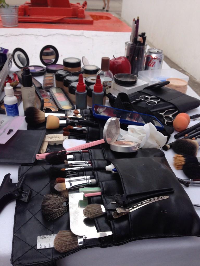 CisVanessa's tweet photo. Y Comenzamos !!!@PauBeltranExa @DanielAguilar_ @DiaADiaBajioTv http://t.co/LrnUoku6Os