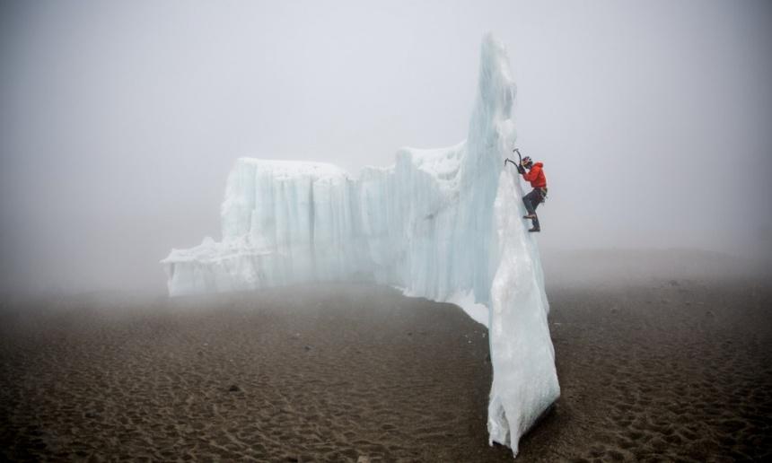 ClimateDesk's tweet photo. Kilimanjaro climber: "We're climbing ice that isn't going to be there next week." http://t.co/ksQp1Zkfz2 http://t.co/L3t2tTA9uv