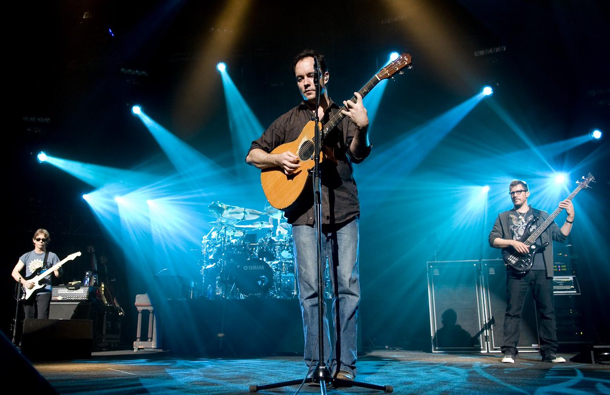 Madisonm007's tweet photo. About damn time you came back to KC!! 7/14/15 - Bonner Springs, KS @ Cricket Wireless Amphitheater @davematthewsbnd http://t.co/OH8orN5UuL
