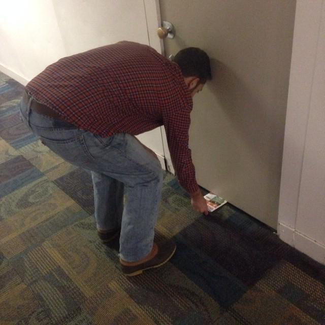 courtvonda's tweet photo. Clemson going the extra mile to ensure you don't miss out on the deals!! #cheggdeals #coupsoncoups http://t.co/WTtoFu5RuQ