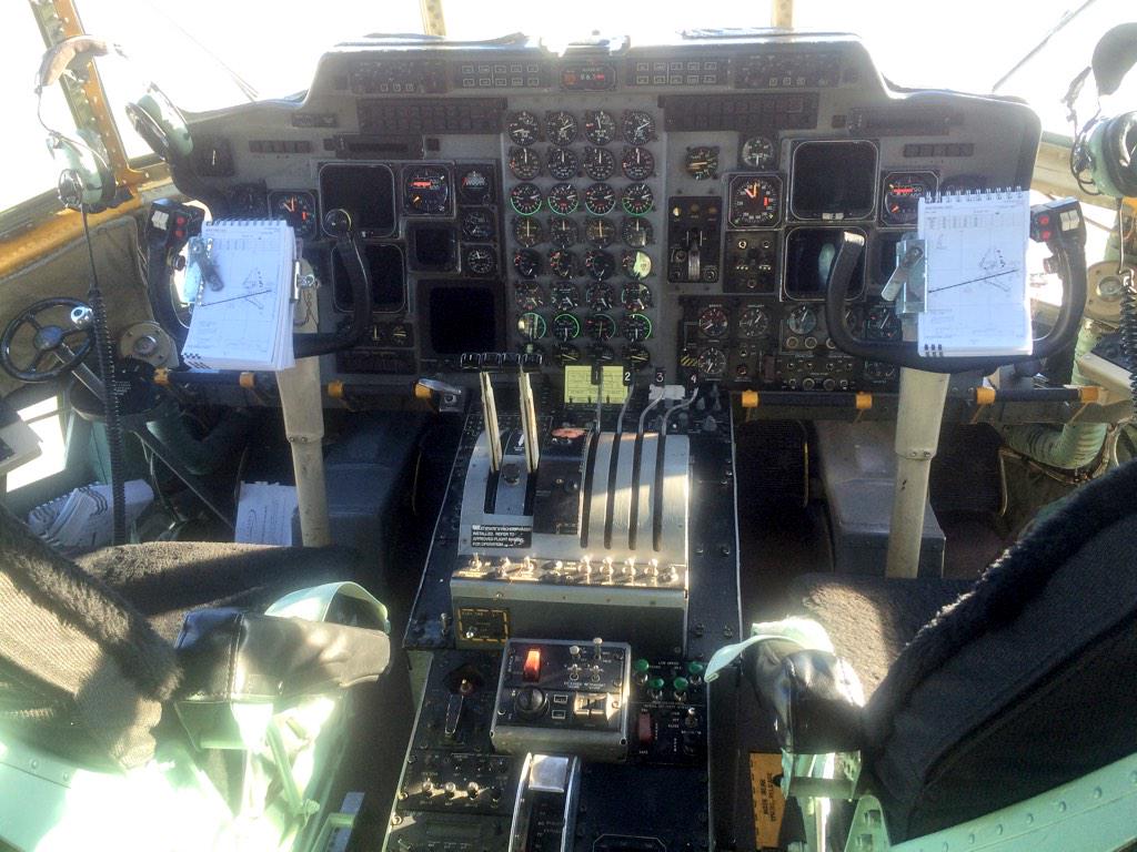 TomPodolec's tweet image. Nice pics @RCAF_ARC MT @LoomexGroup: Love when #424sqdn pops into @PtboAirport @CanadianForces #SARtech #training