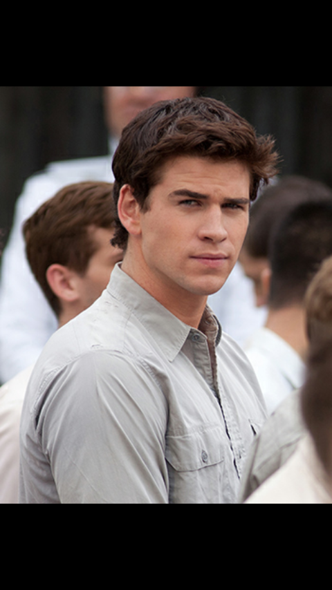 Happy Birthday Liam Hemsworth!! 