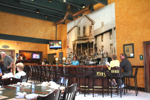 CourthousePubWI's tweet image. We'll save you a seat, Manitowoc.