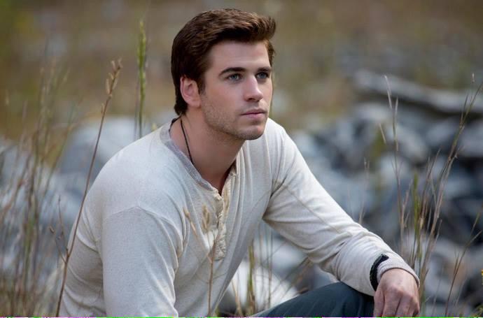   Happy birthday to the most perfect Gale Hawthorne we could ever have, Liam Hemsworth!  