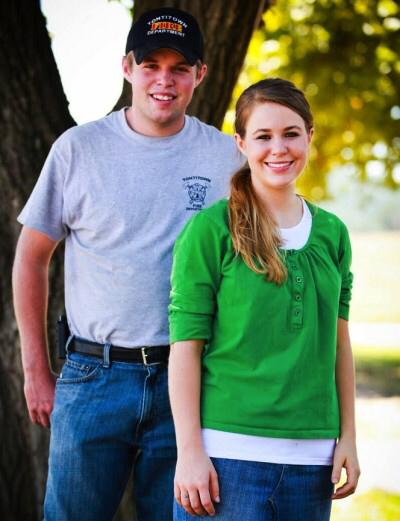  Happy 25th Birthday, Jana Duggar and John David Duggar!      