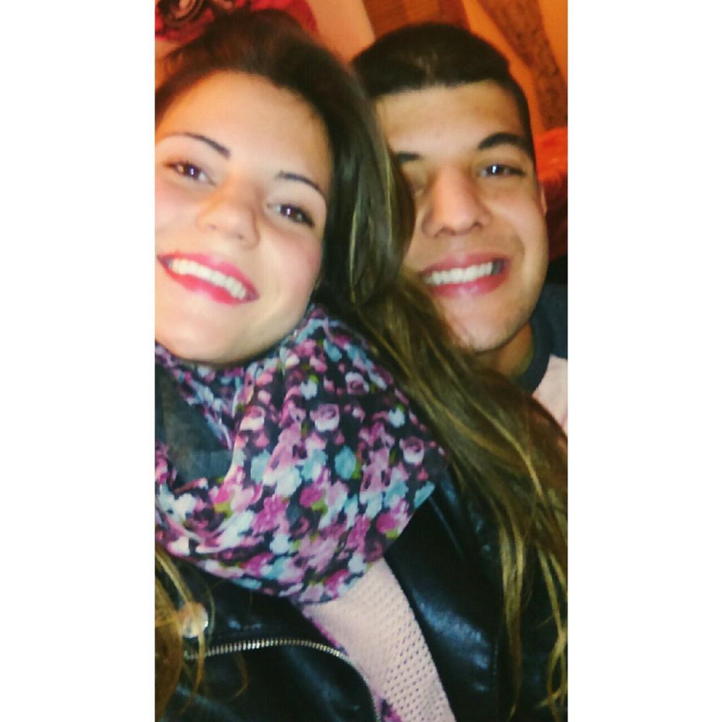DaniHijar's tweet photo. muy buenas noches a la mejor persona de el mundo @NeriMolina22  #TEQUIEROO♥♥♥  un beso para ti guapa o guapo jaja http://t.co/lqitgPIlYZ
