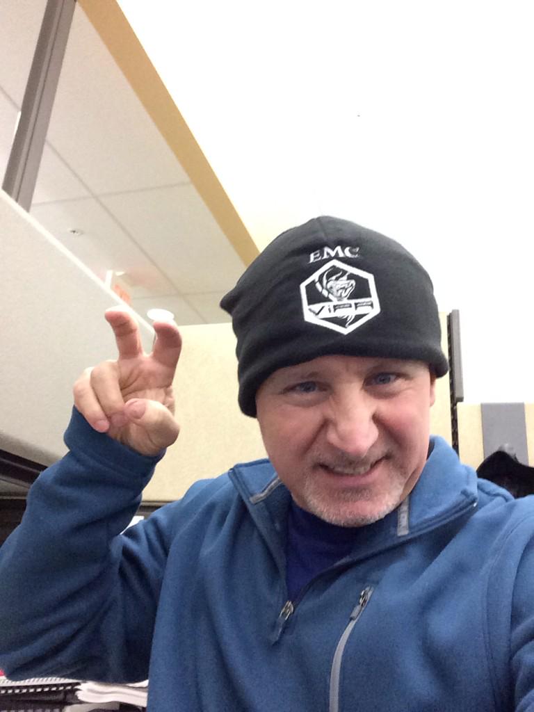 dbarboza's tweet photo. Keeping warm in my @EMCViPR Hat http://t.co/f70zXSRu1Y