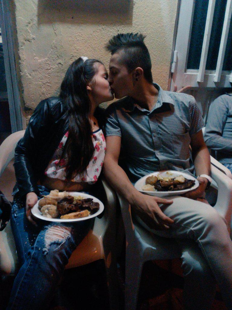 EstefanyR14's tweet photo. Te amo bebe😍 @JuniorBeltran06 http://t.co/U1Uail1sro