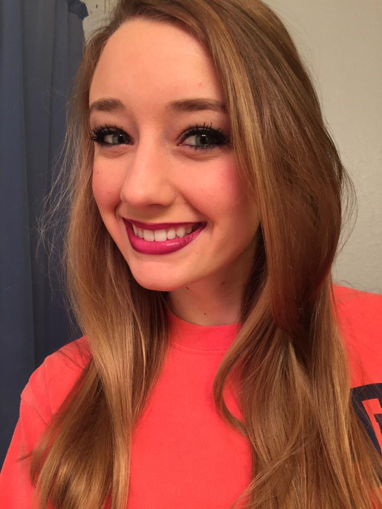 makeupbych's tweet image. LOVE our Touch Pressed Powder, Pompous Lip Liner/lipstick,&amp;amp;Lovable Lucrative Lip Gloss! &amp;amp;of course the 3D lashes!