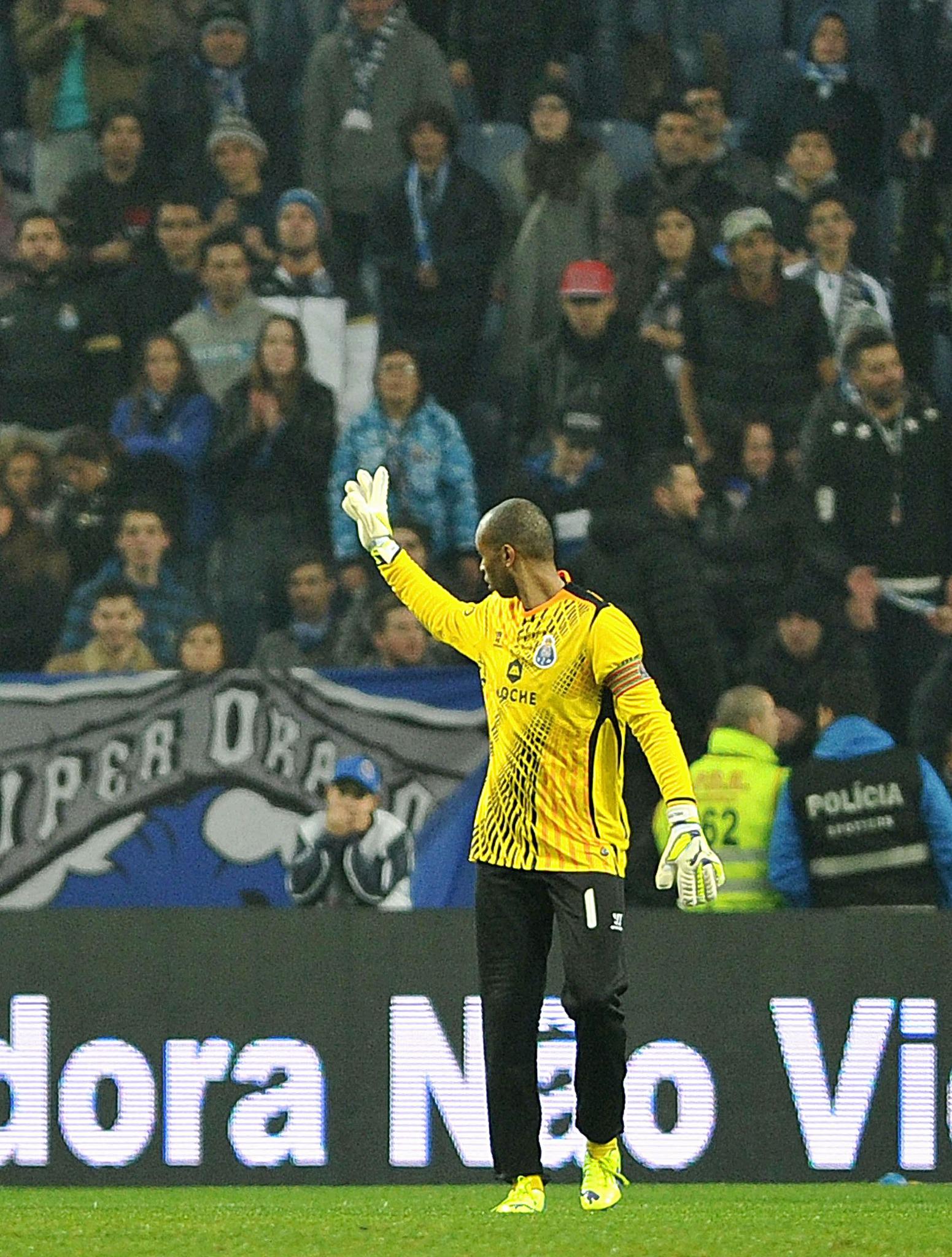 FC Porto on X: 💪 Sábado estamos #DeVolta 🐉 🔵⚪ Esperamos por