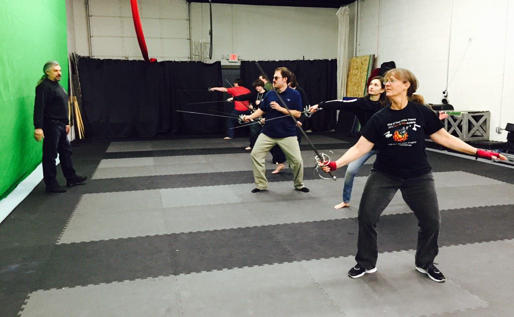 RingofSteel's tweet image. Footwork at tonight's rehearsal @a2ringstar #stagecombat #swordplay #greenscreen #AnnArbor